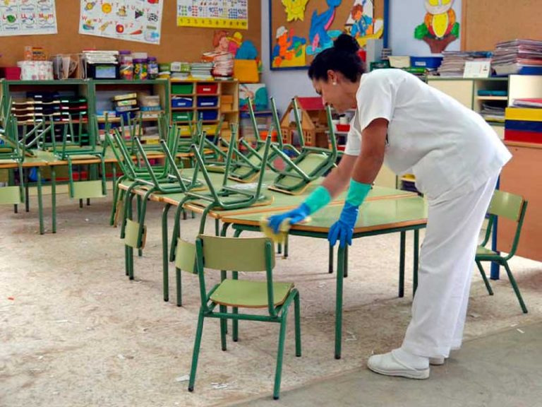 Limpieza de colegios